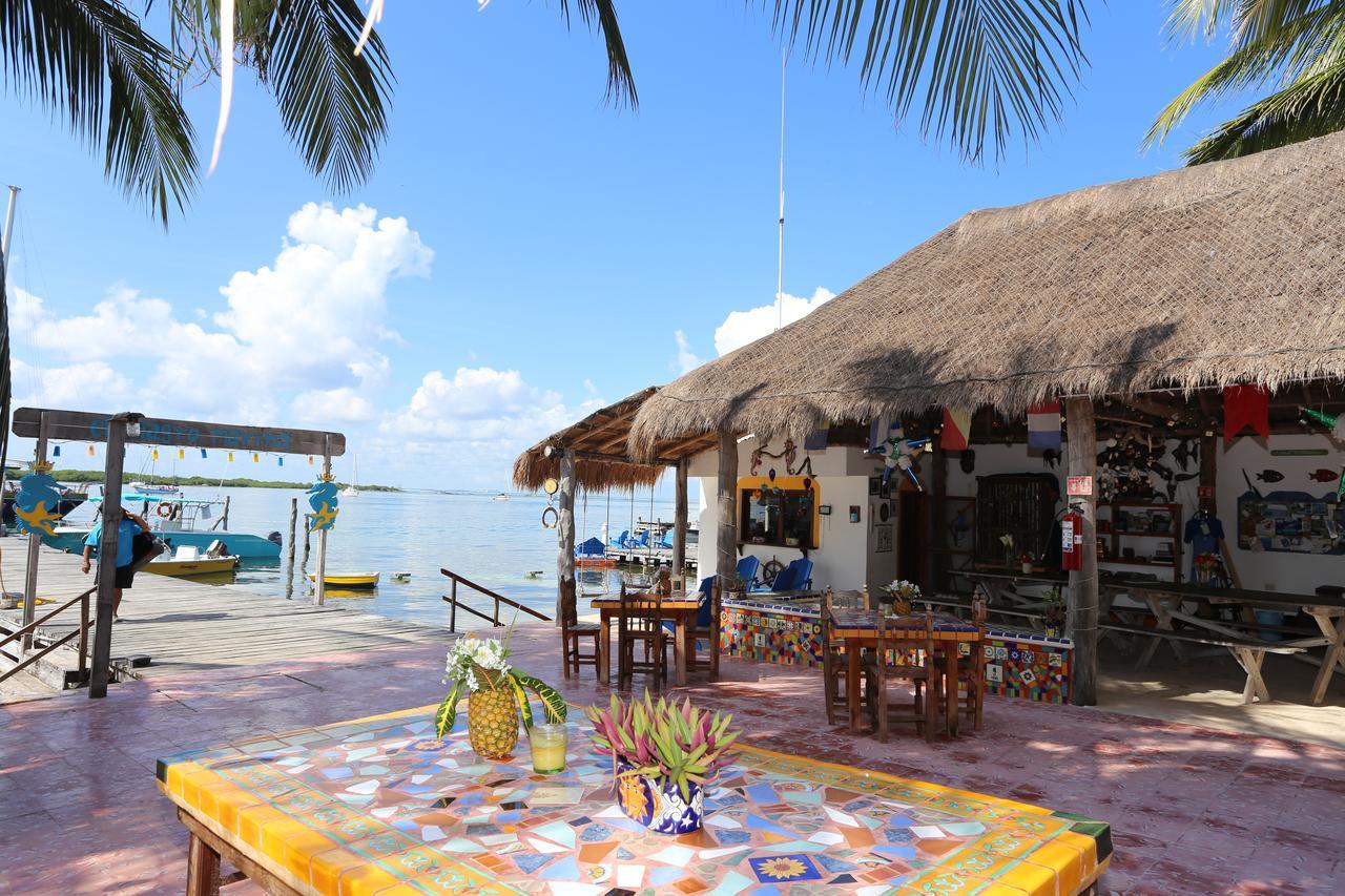 El Milagro Beach Hotel And Marina Isla Mujeres Exterior photo