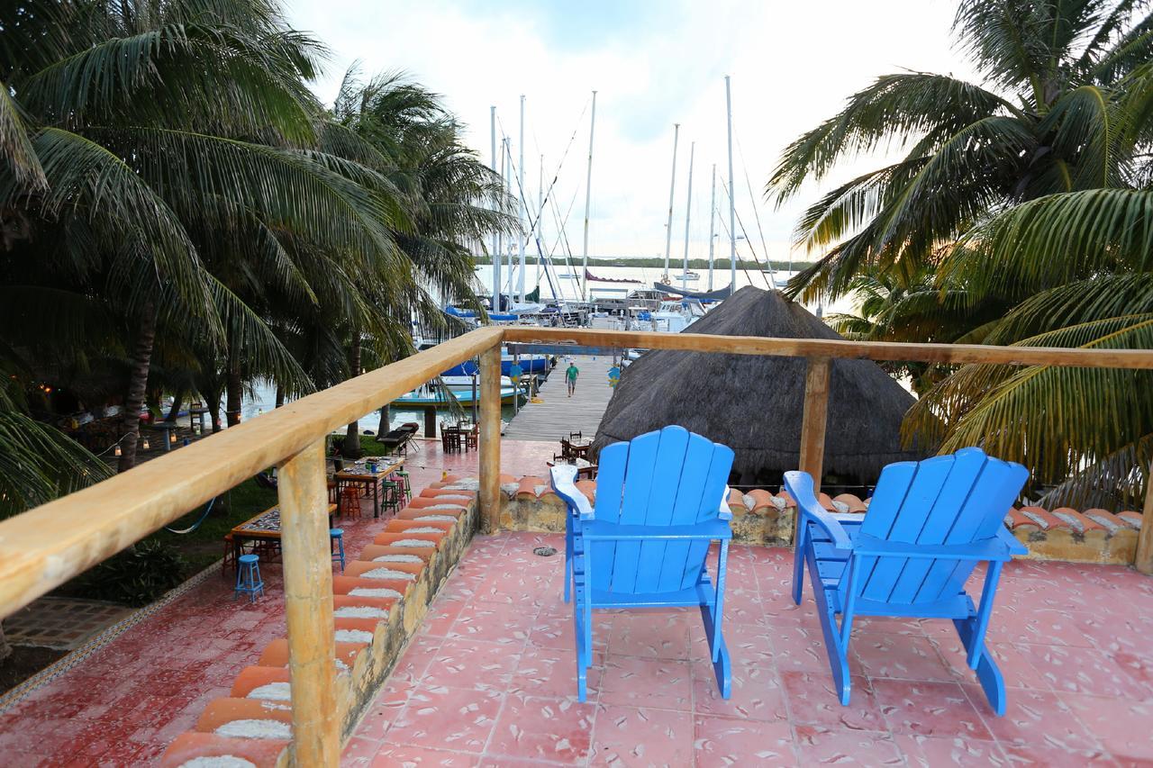 El Milagro Beach Hotel And Marina Isla Mujeres Exterior photo