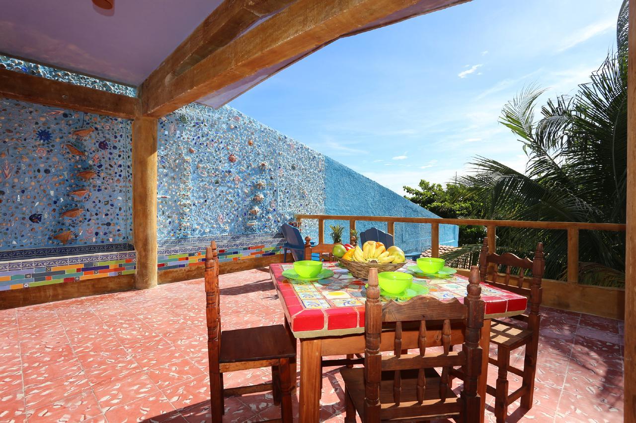 El Milagro Beach Hotel And Marina Isla Mujeres Exterior photo
